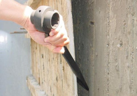 DWUSTRONNY KLUCZ NASADKOWY Z GRZECHOTKĄ 27*30MM, DŁ. 402MM DWUSTRONNY KLUCZ NASADKOWY Z GRZECHOTKĄ 27*30MM, DŁ. 402MM