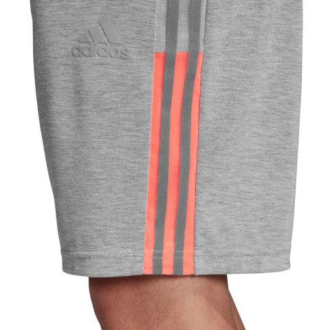 Spodenki adidas Tango Tech Short M FM0858