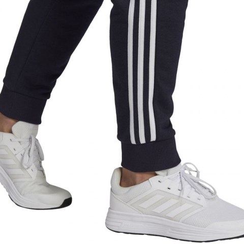 Spodnie adidas Essentials Tapered Cuff 3 Stripes M GK8888