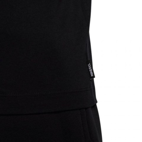 Koszulka Nike NK Fc Tee Seasonal Block M DH7444 010 Koszulka Nike NK Fc Tee Seasonal Block M DH7444 010