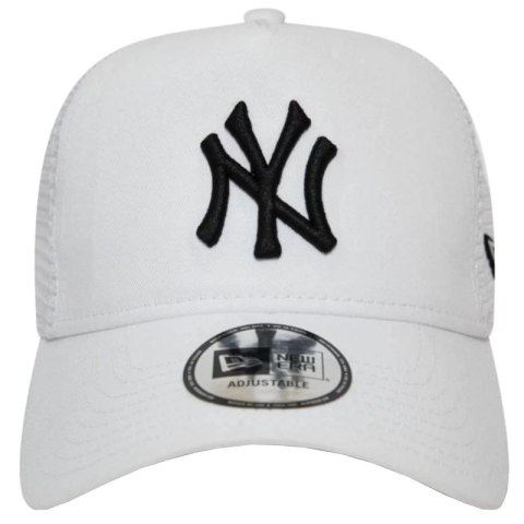 Czapka New Era Essential New York Yankees MLB Trucker Cap 12285467 Czapka New Era Essential New York Yankees MLB Trucker Cap 12285467
