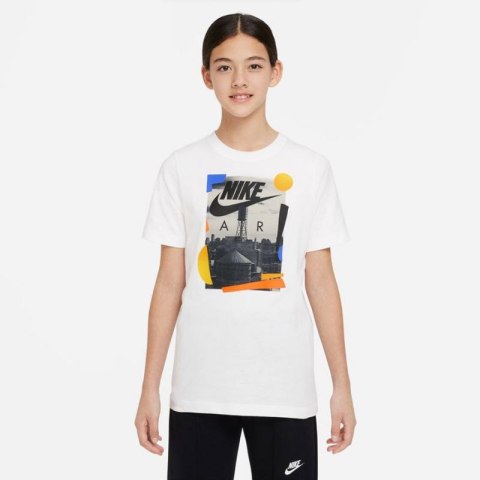 Koszulka Nike Sportswear Jr DR9630 100 Koszulka Nike Sportswear Jr DR9630 100