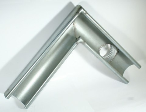 NAROŻNIK RYNNY Z WYLOTEM 150MM LEWY NAROŻNIK RYNNY Z WYLOTEM 150MM LEWY