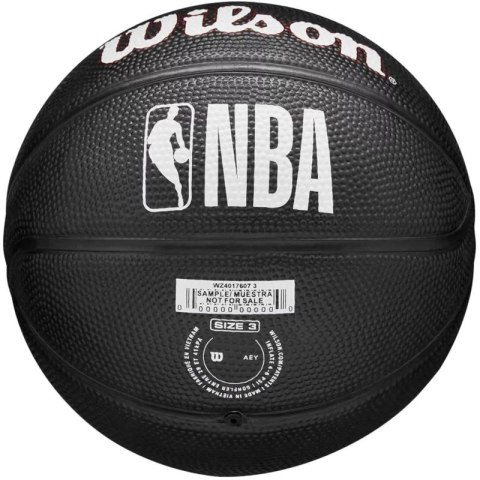 Piłka do koszykówki Wilson Team Tribute Miami Heat Mini Ball Jr WZ4017607XB Piłka do koszykówki Wilson Team Tribute Miami Heat Mini Ball Jr WZ4017607XB