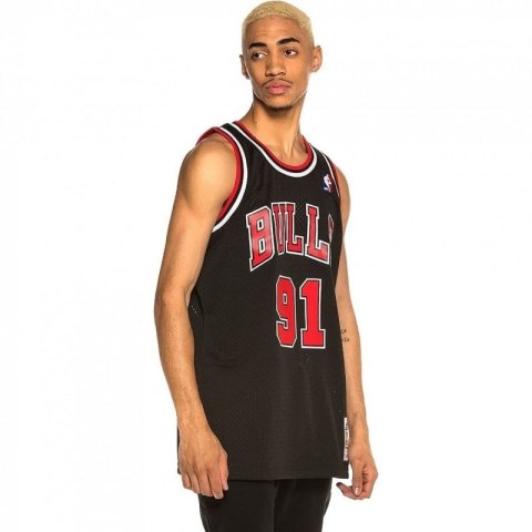 Koszulka Mitchell & Ness Chicago Bulls NBA Swingman Alternate Jersey Bulls 97 Dennis Rodman SMJYGS18152-CBUBLCK97DRD Koszulka Mitchell & Ness Chicago Bulls NBA Swingman Alternate Jersey Bulls 97 Dennis Rodman SMJYGS18152-CBUBLCK97DRD
