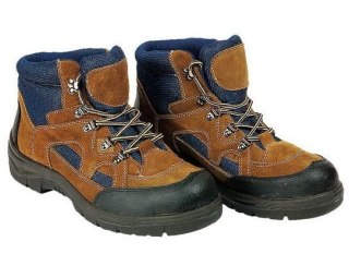 BUTY TRZEWIKI MONTREIS ROZMIAR 39