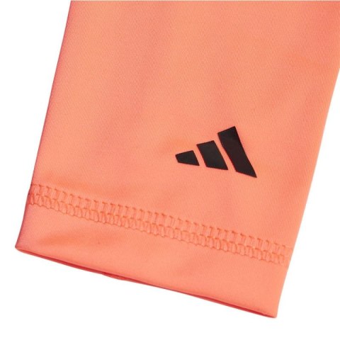 Nagolenniki piłkarskie adidas Tiro SG Lge IW3788 Nagolenniki piłkarskie adidas Tiro SG Lge IW3788