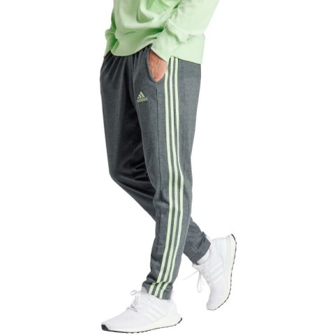 Spodnie adidas Essentials Single Jersey Tapered Open Hem 3-Stripes M IS1367 Spodnie adidas Essentials Single Jersey Tapered Open Hem 3-Stripes M IS1367