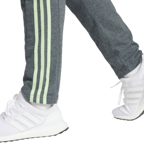 Spodnie adidas Essentials Single Jersey Tapered Open Hem 3-Stripes M IS1367 Spodnie adidas Essentials Single Jersey Tapered Open Hem 3-Stripes M IS1367