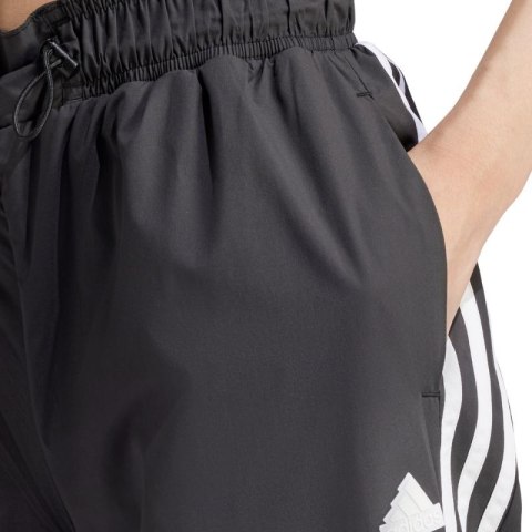 Spodnie adidas Future Icons Three Stripes Woven W IP1567
