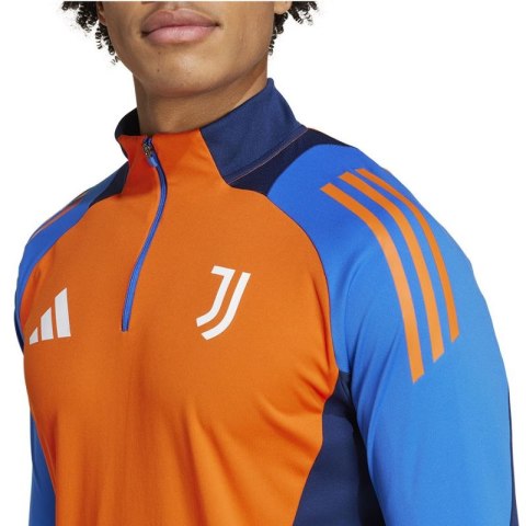 Koszulka adidas Juventus Training Top JSY Jr IS5819 Koszulka adidas Juventus Training Top JSY Jr IS5819