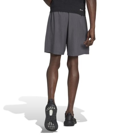 Spodenki adidas TR-ES Woven M IC6978