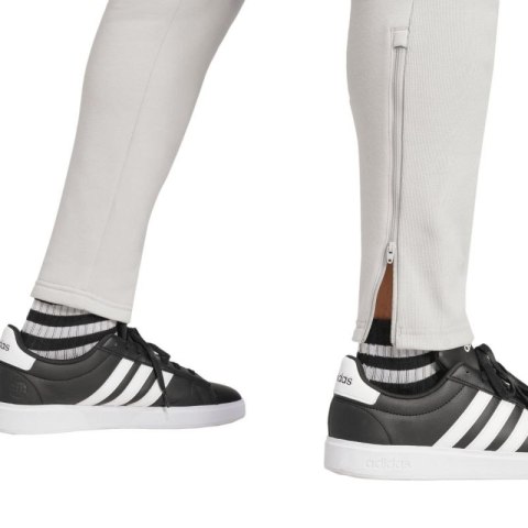 Spodnie adidas House of Tiro Fleece M IW5944 Spodnie adidas House of Tiro Fleece M IW5944