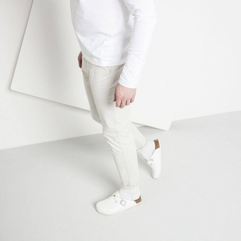 Chodaki męskie Birkenstock Boston ESD White skóra naturalna klapki dla medyka regular szerokie (0061370)