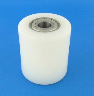 ROLKA Z TWORZYWA 80*90MM ŁOŻYSKOWANA DO PALECIAKA R-80-90