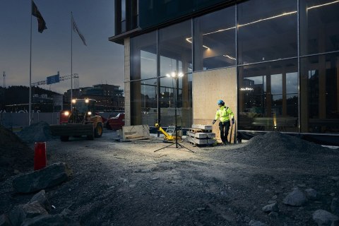 LAMPA ROBOCZA STARBURST 16000APP