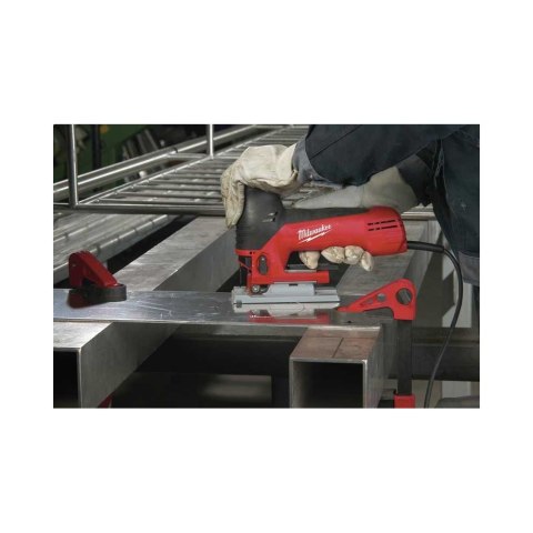 WYRZYNARKA Z UCHWYTEM KORPUSOWYM JS 120X 710W WYRZYNARKA Z UCHWYTEM KORPUSOWYM JS 120X 710W
