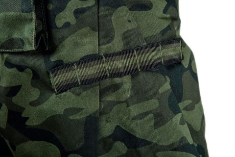 KRÓTKIE SPODENKI CAMO L KRÓTKIE SPODENKI CAMO L