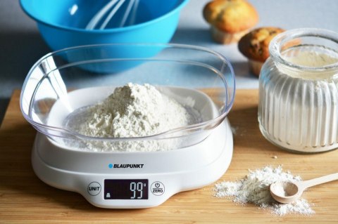 WAGA KUCHENNA Z PLASTIKOWĄ MISĄ WAGA KUCHENNA Z PLASTIKOWĄ MISĄ